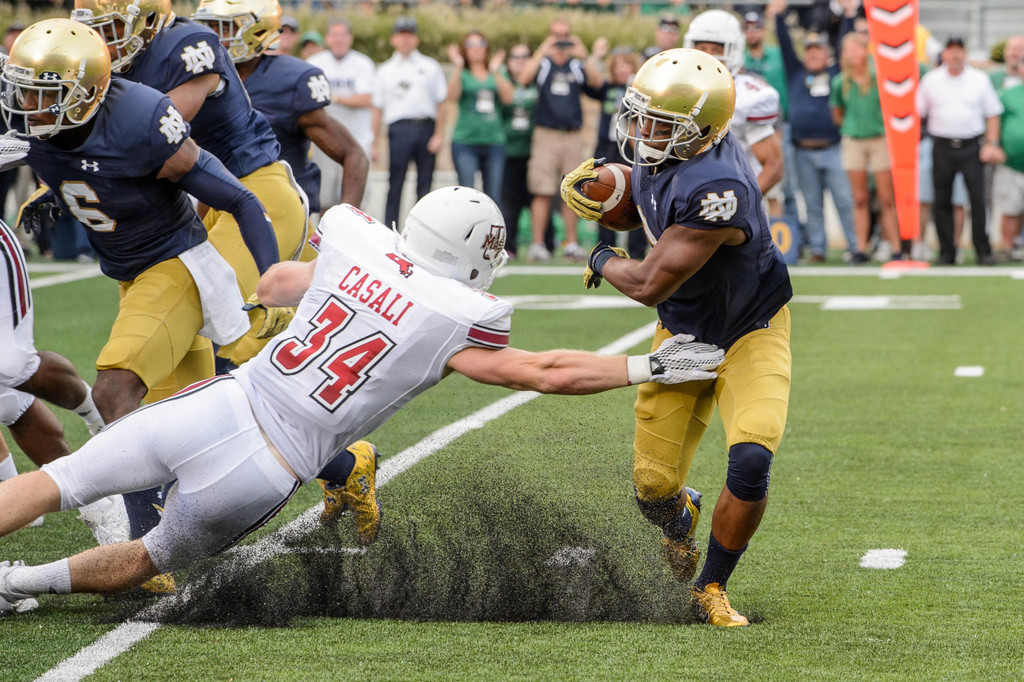 Notre Dame 62, UMass 27