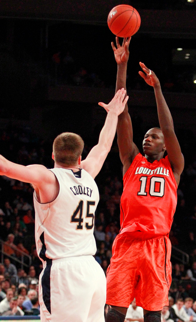 No. 23 Notre Dame Drops 64-50 Semifinal to Louisville (AP)