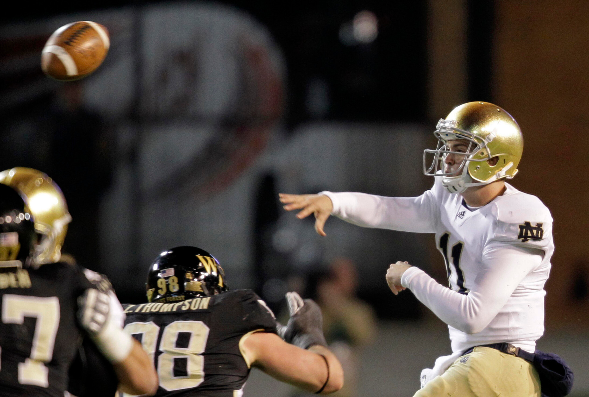 Notre Dame Defeats Wake Forest 24-17 Notre Dame Wake Forest Football