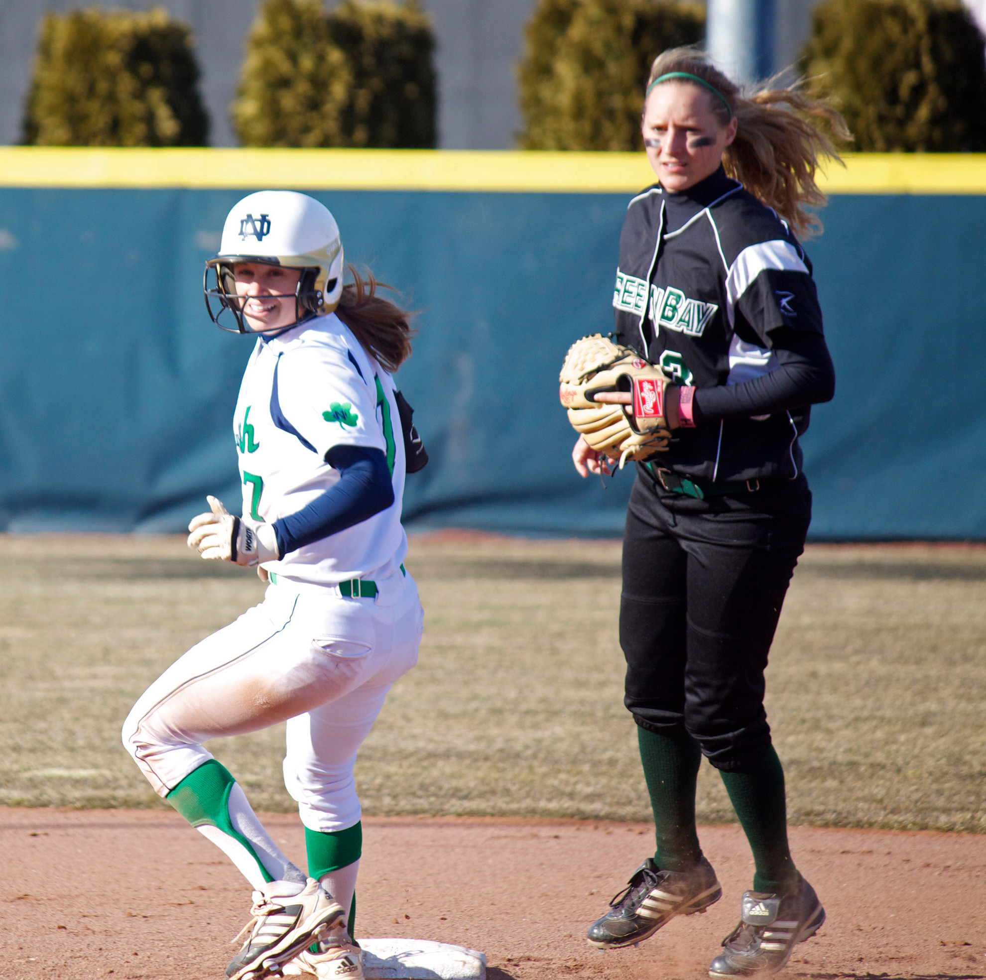 Irish, Villanova Set To Square Off This Weekend At Melissa Cook Stadium Sophomore Jenna Simon