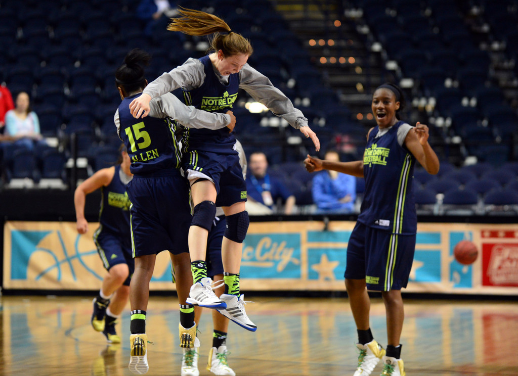 A Season In Photos: 2013-14 Notre Dame Women's Basketball
