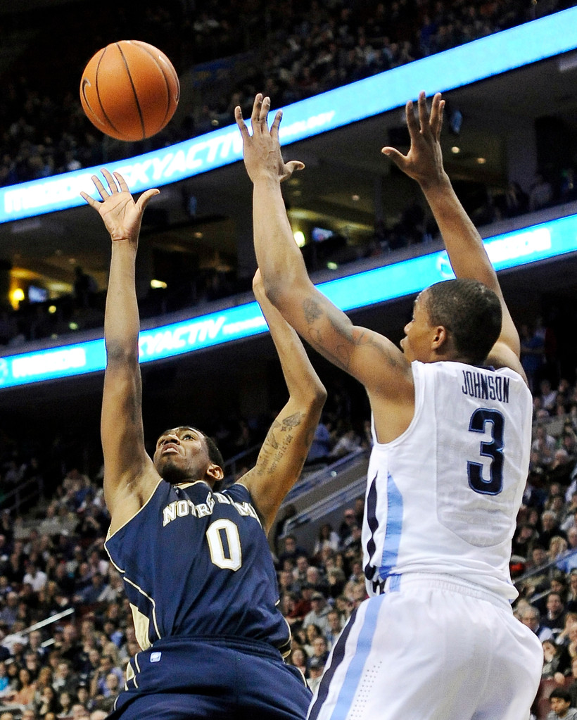 #23 Irish Hold On to Defeat Nova in OT, 74-70 (AP)