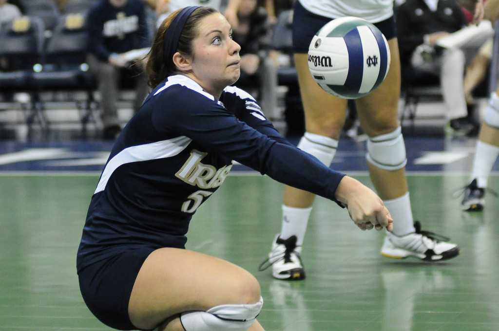 Notre Dame Women's Volleyball vs Syacuse 09-30-2012 Win (3-0)