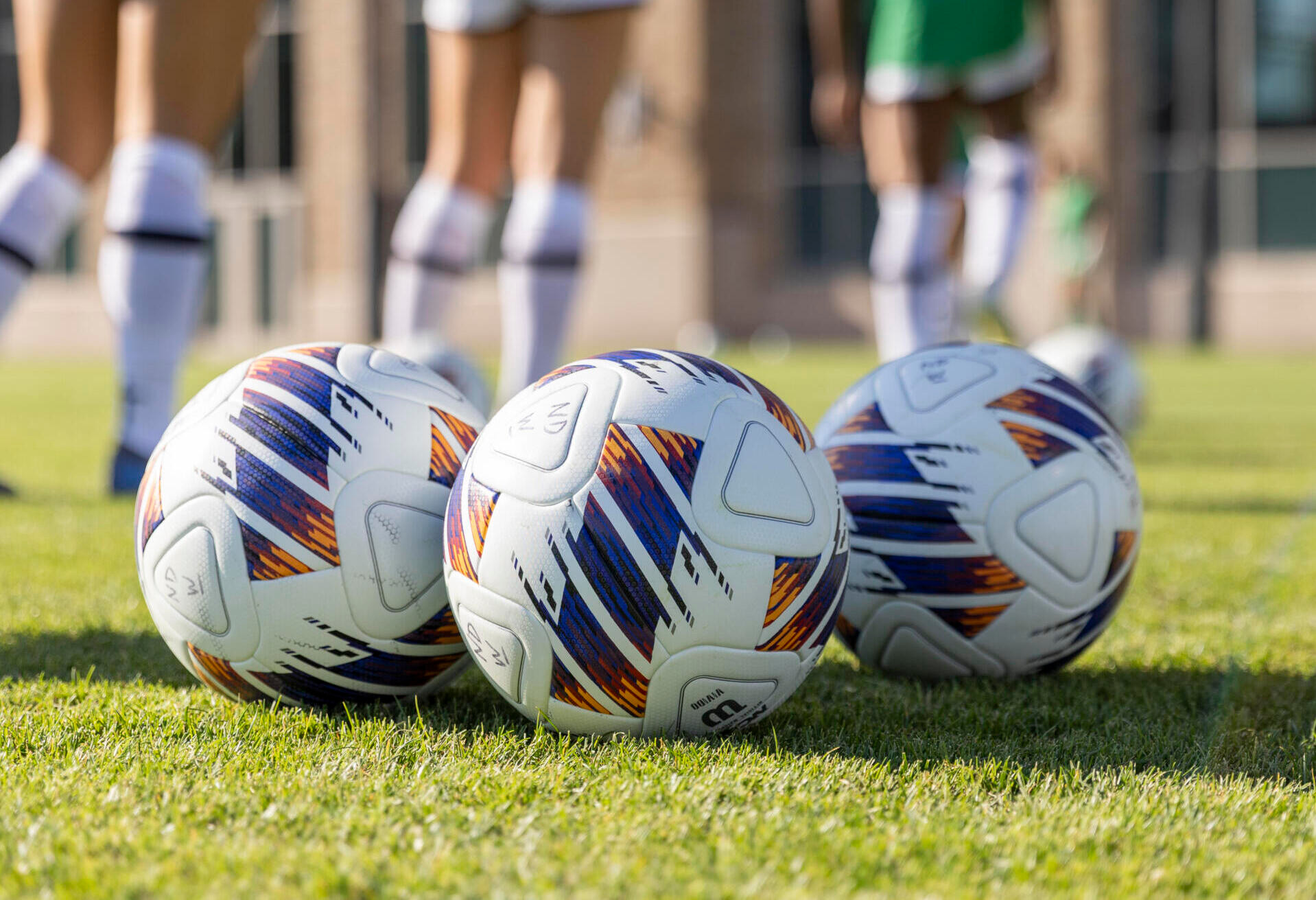 Women’s Soccer Signs Five\\\ on National Signing Day Women’s Soccer Signs Five\\\ on National Signing Day