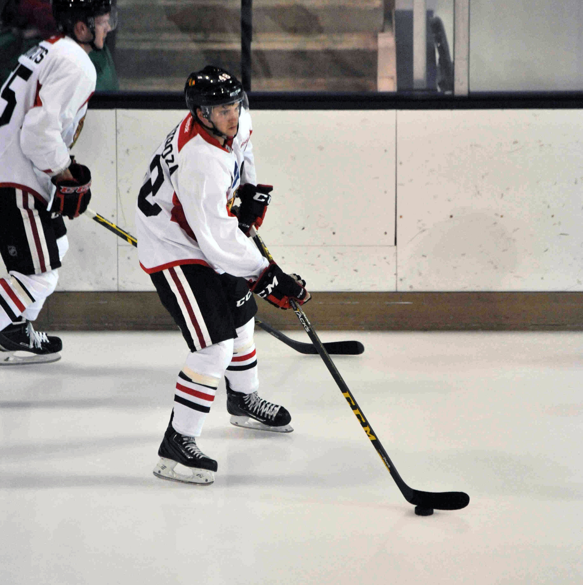 Irish Extra: Hinostroza Opens First Pro Training Camp at Notre Dame Blackhawks Camp Hockey
