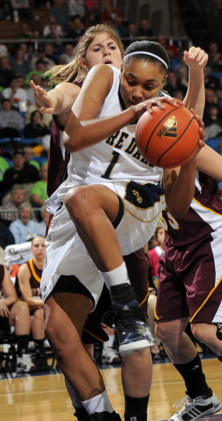 No. 19/16 Irish Fall To No. 22/24 Pittsburgh, 82-70 Loyola Chicago Notre Dame Basketball