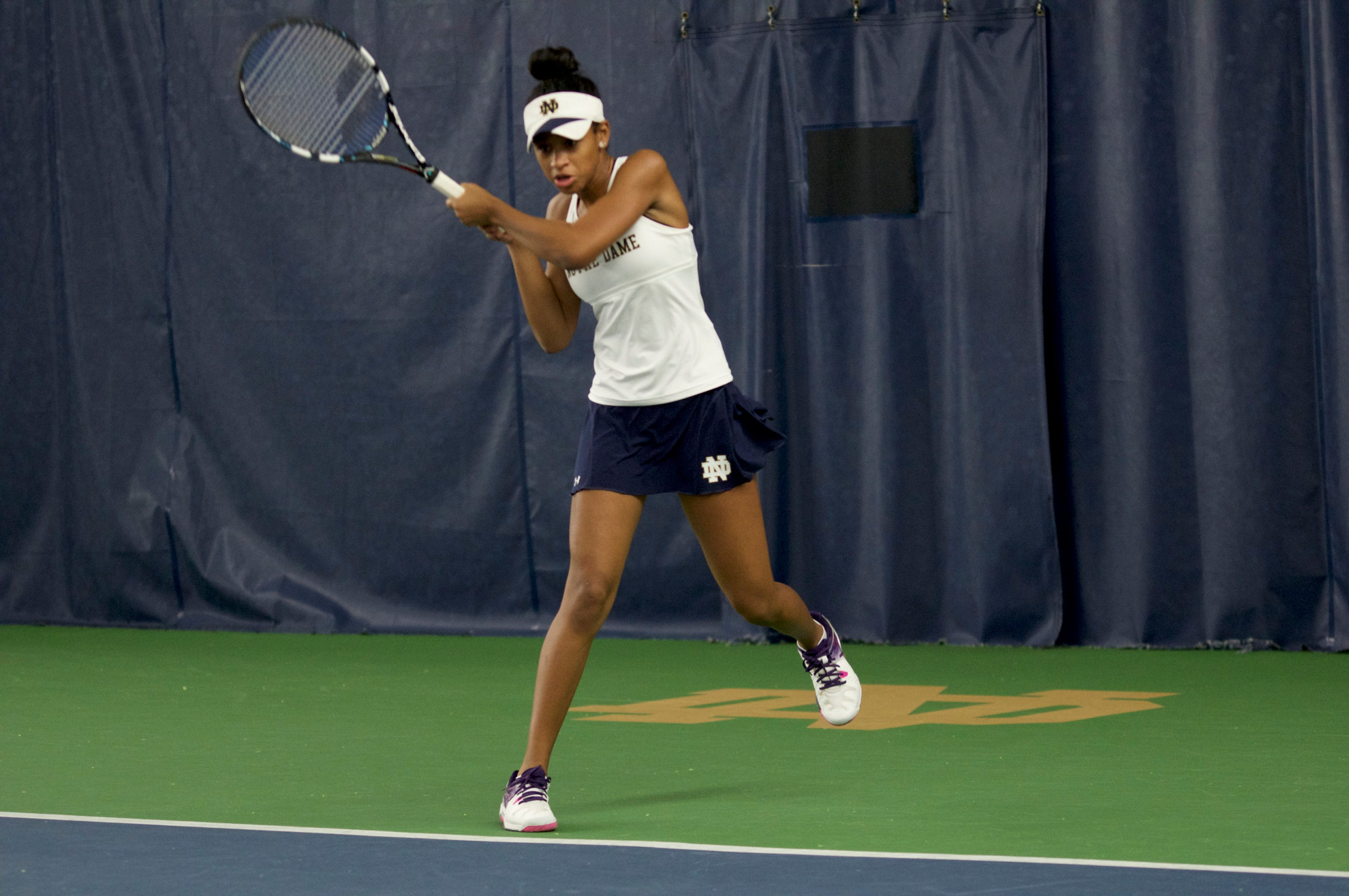 Irish Fall in Close Battle with Northwestern Zoe Spence, who has won 11 consecutive matches, leads the Irish in overall victories (15-4) and improved to 10-0 in duals.