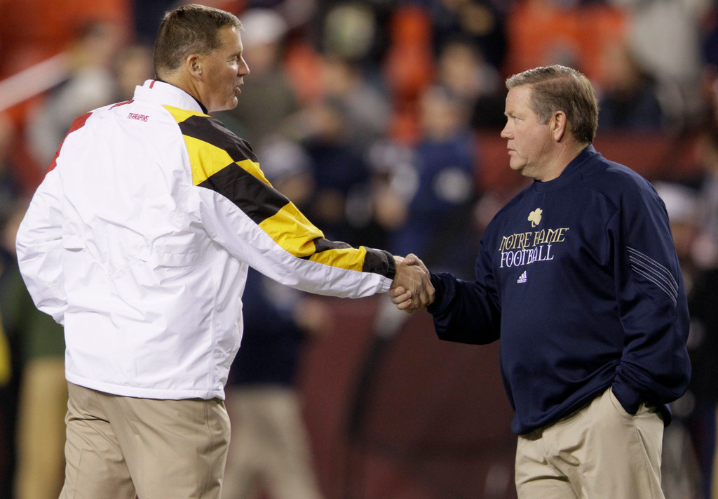 Notre Dame Dominates Maryland, 45-21 (AP)