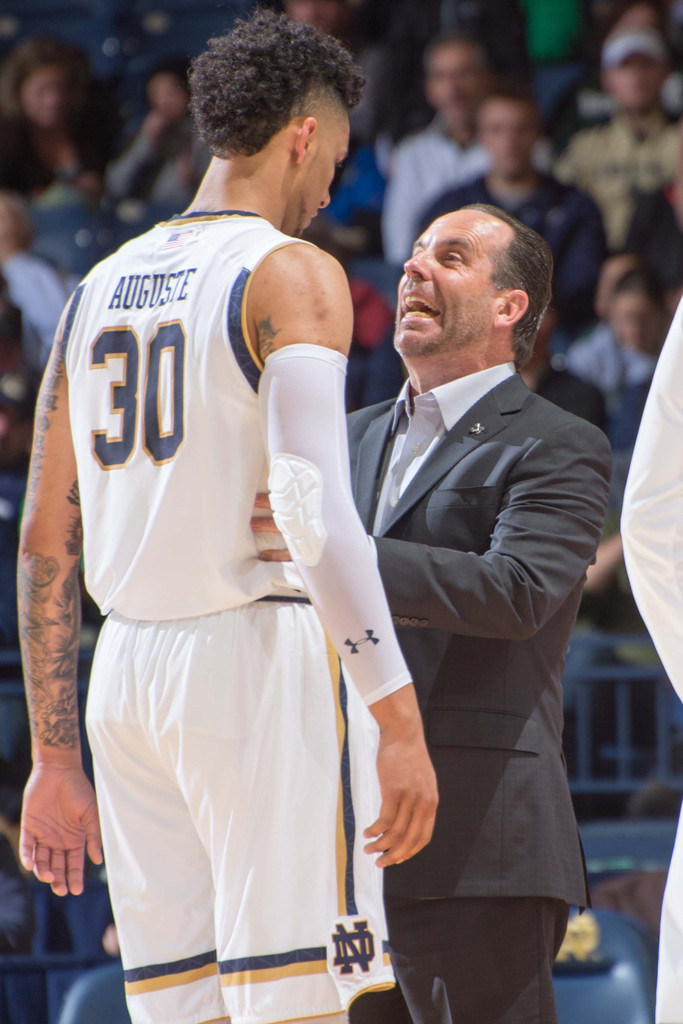 Notre Dame 87, St. Francis 56