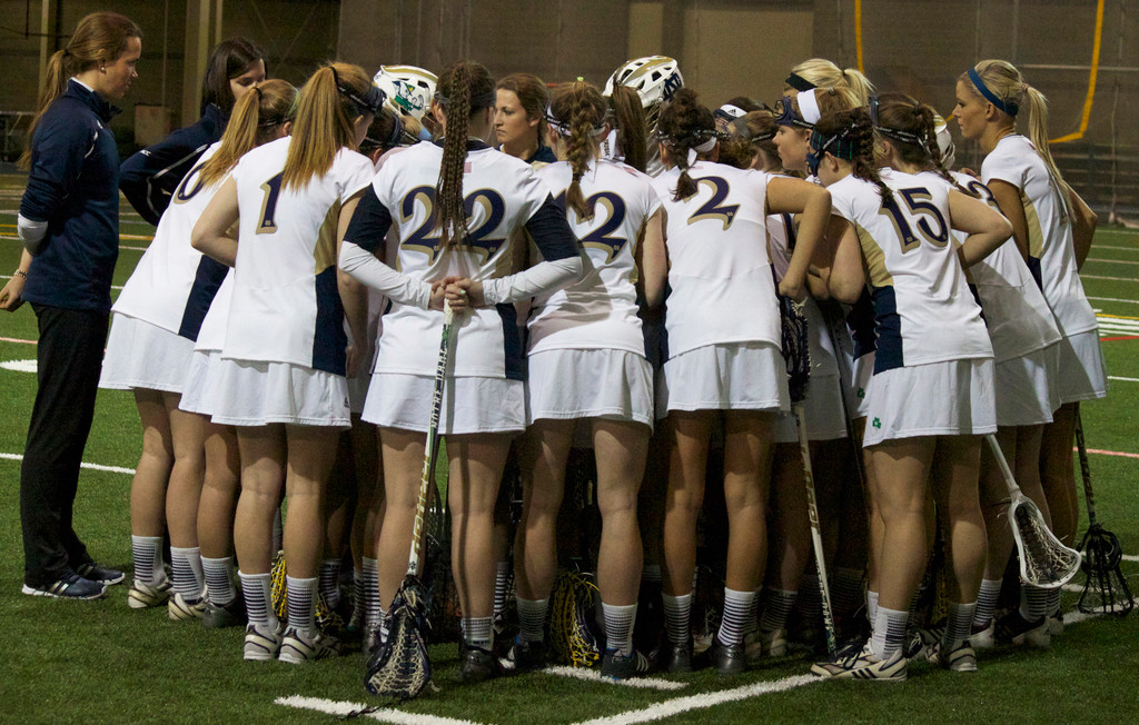 Women's Lacrosse Beats Cincinnati, 25-1