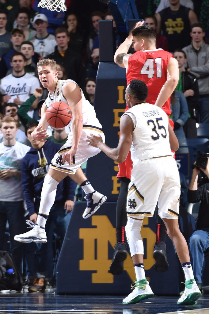Notre Dame 92, Seattle 49