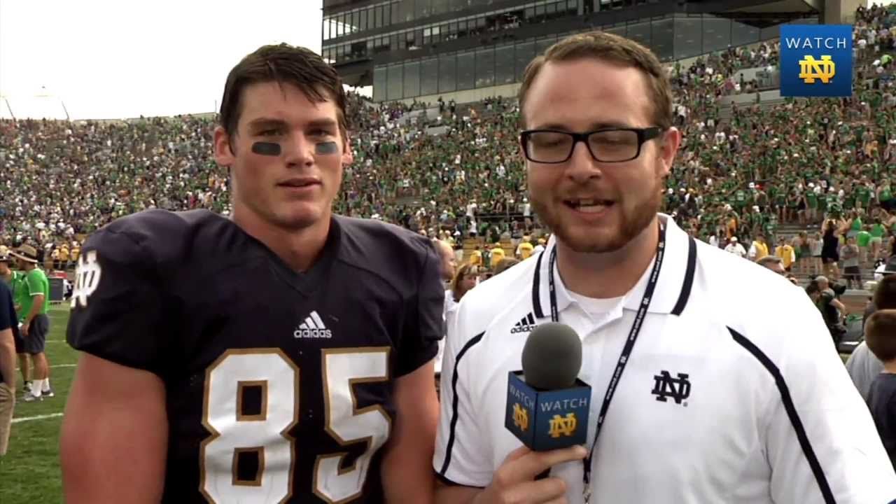Troy Niklas On-Field Interview - Notre Dame Football
