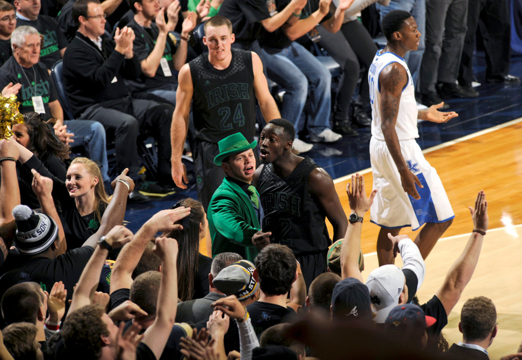 Notre Dame Knocks Off No. 8 Kentucky 64-50 (AP)