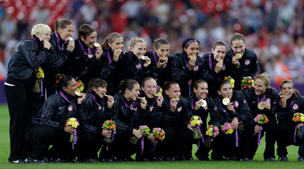 Shannon Boxx London Olympics Gallery (AP)