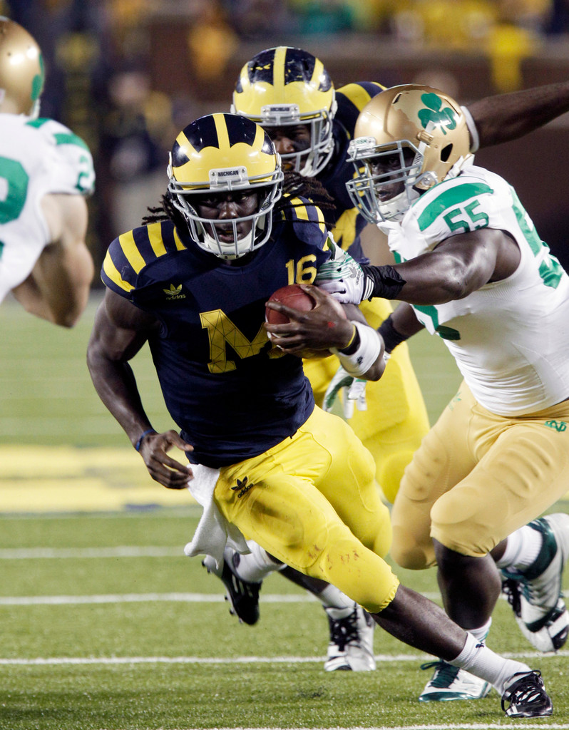 Notre Dame Loses Heartbreaker To Michigan, 35-31 (AP)