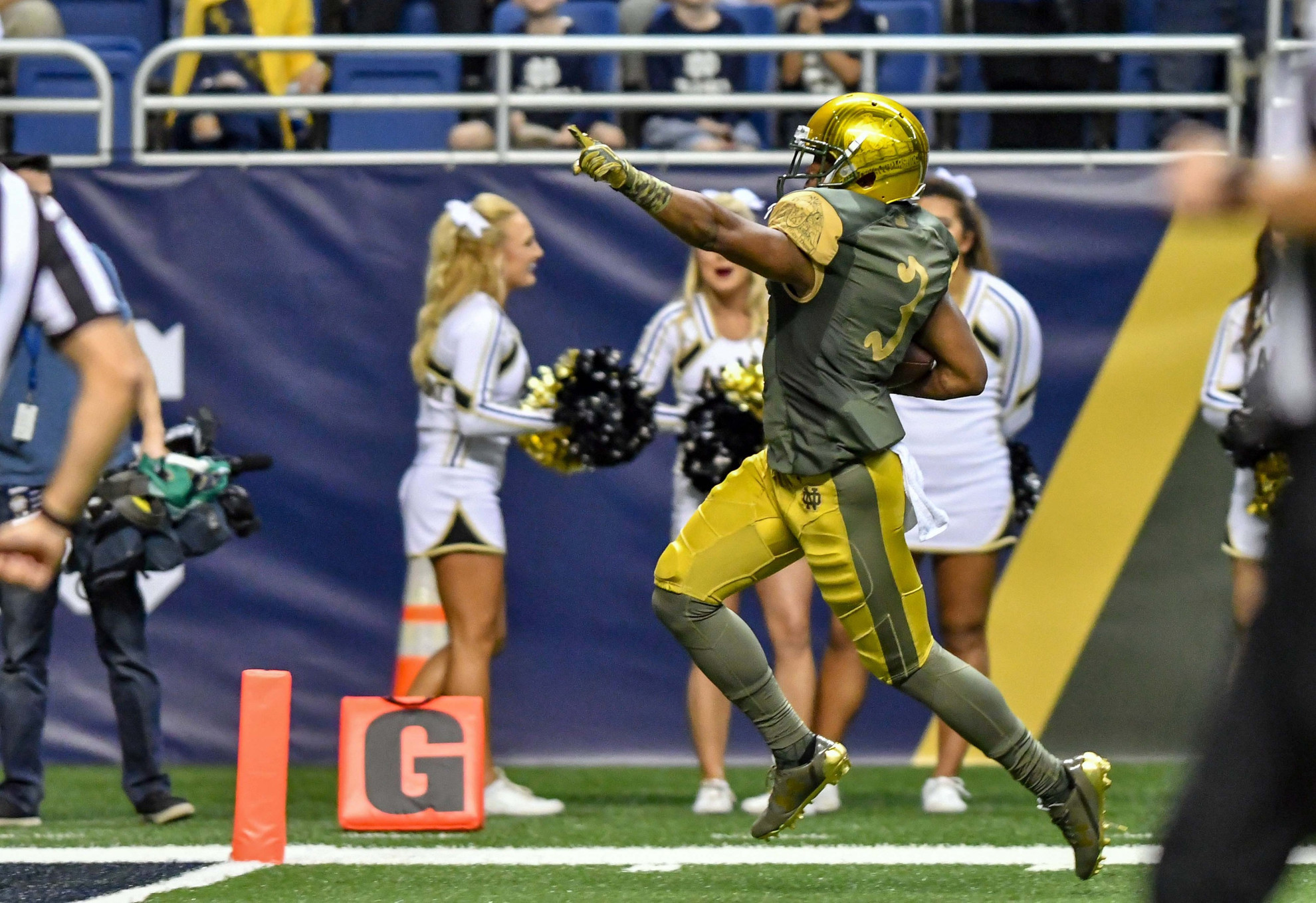 Notre Dame-Virginia Tech 2016: First Time for Everything Notre Dame-Virginia Tech 2016: First Time for Everything