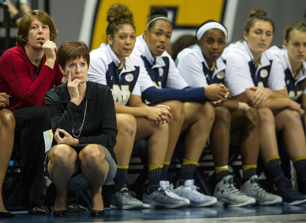 No. 2 Notre Dame 79, Chattanooga 58