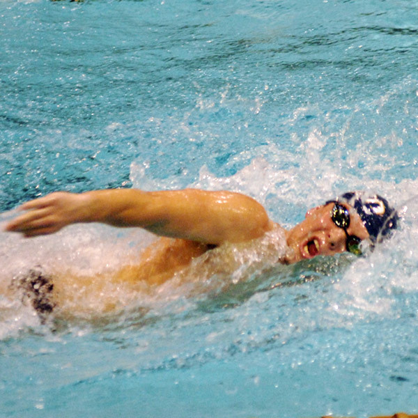Fighting Irish Travel To USC For Season’s First Dual Meet Andrew Deters looks to build upon his recent success against the Trojans in the distance freestyle events when the Irish travel to USC this Saturday.