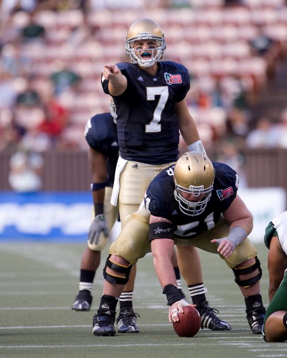Junior quarterback Jimmy Clausen begins his third season under center for the Fighting Irish, coming off a near-perfect outing in the 2008 Sheraton Hawai'i Bowl when he completed 22-of-26 passes for 401 yards and five touchdowns in a 49-21 Notre Dame victory.