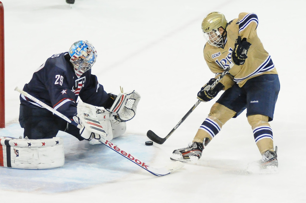 #10 Notre Dame Hockey vs USA U18 on 10-07-2012