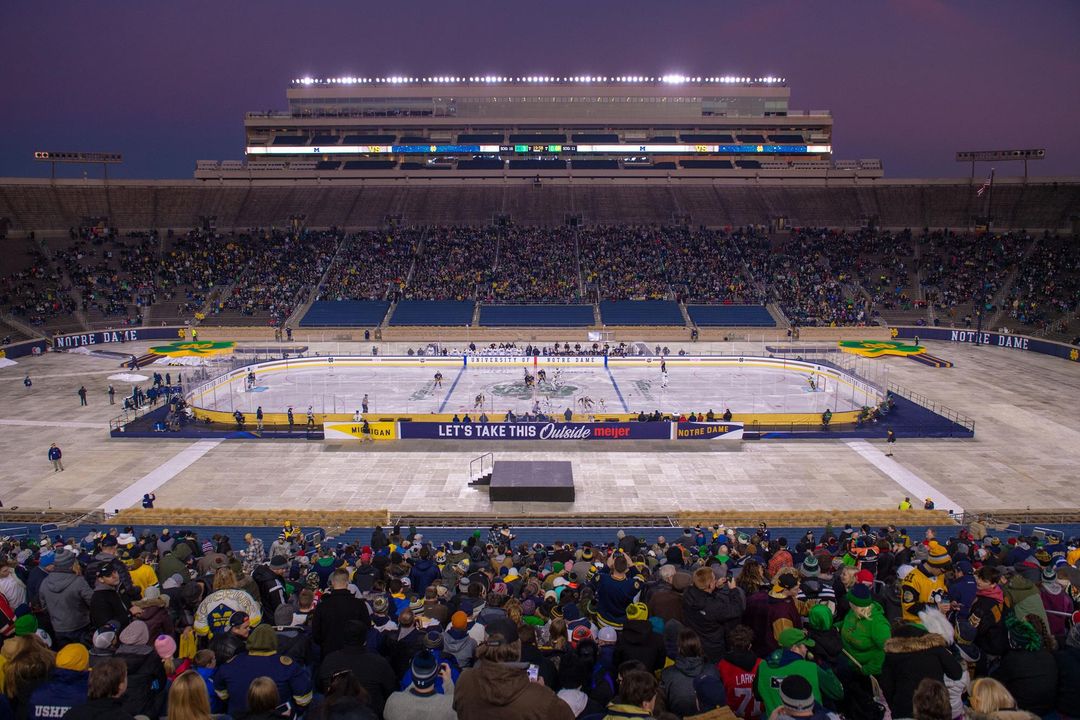 Outdoor Game - Wide