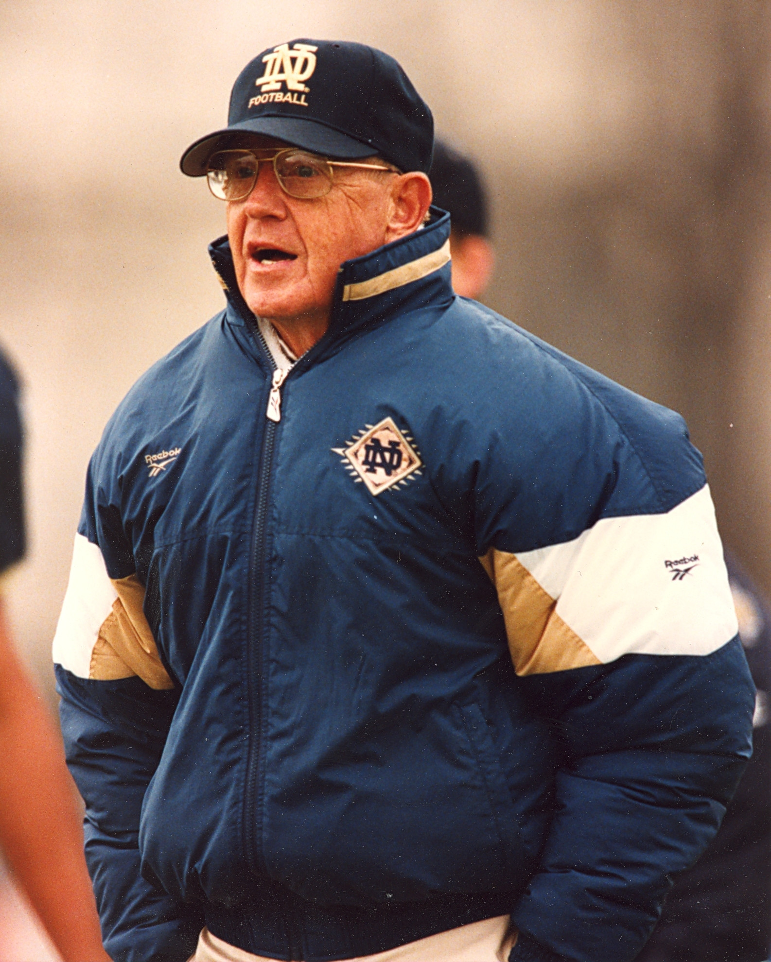 1988 Irish Title Team Celebrates 25th Reunion Lou Holtz was on hand Friday night for the pep rally and 25th reunion dinner.