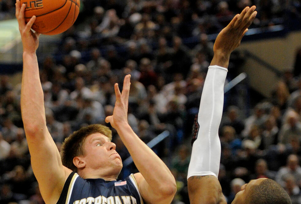 Irish Fall To UConn, 82-70 Notre Dame Connecticut Basketball