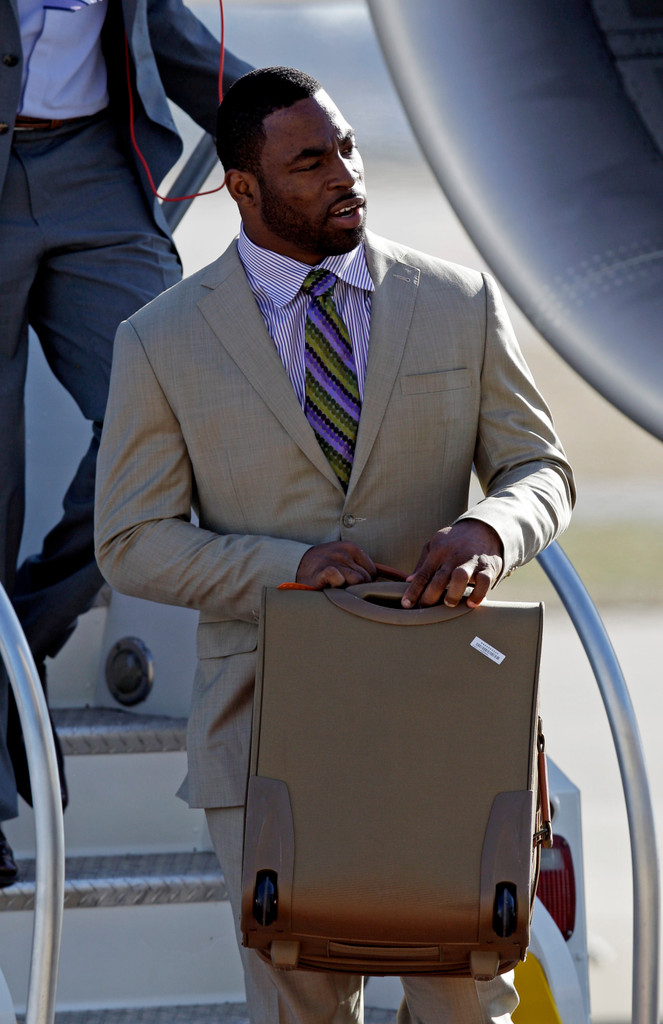 Justin Tuck & Sergio Brown at Super Bowl XLVI (AP)