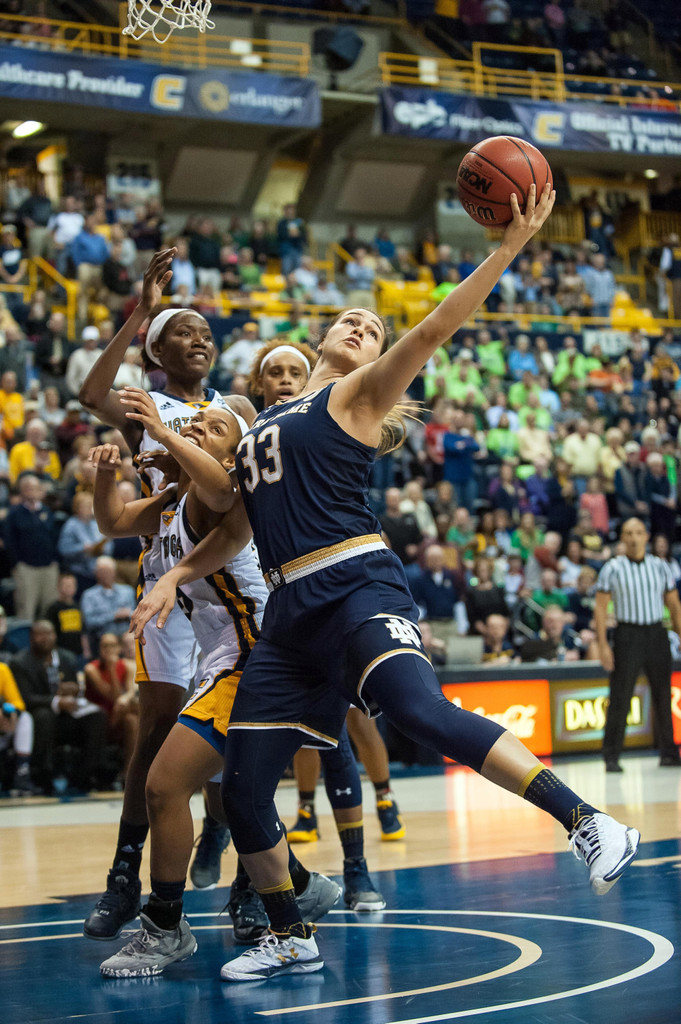 No. 2 Notre Dame 79, Chattanooga 58