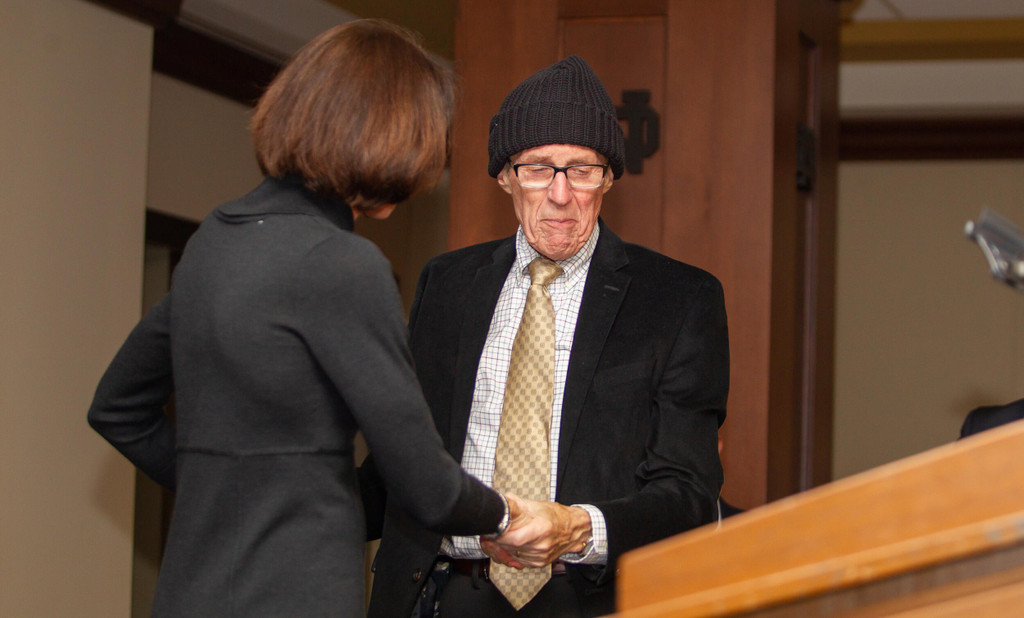 Notre Dame Fighting Irish - Official Athletics Website