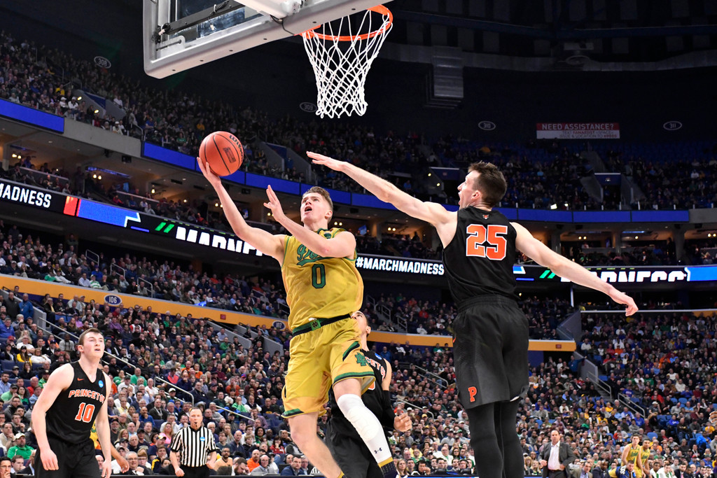 Notre Dame 60, Princeton 58
