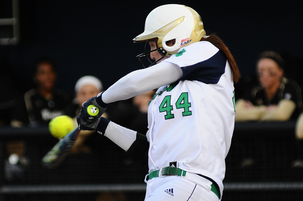 Softball Wins Home Opener Over Western Michigan