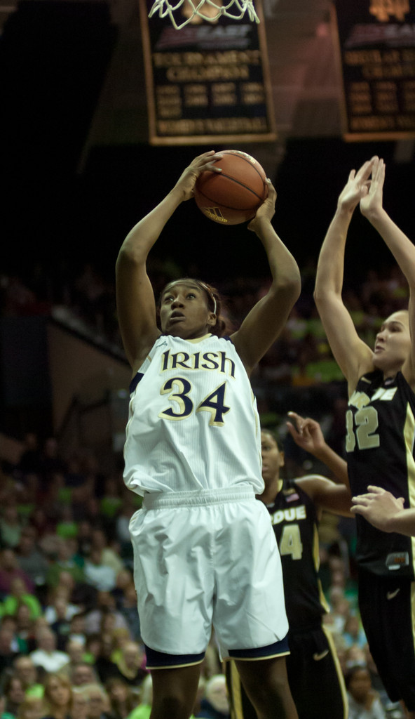 Notre Dame Women's Basketball powers over Purdue on 12-29-12