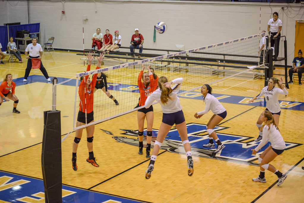 vs. Bowling Green - Blue Raider Bash