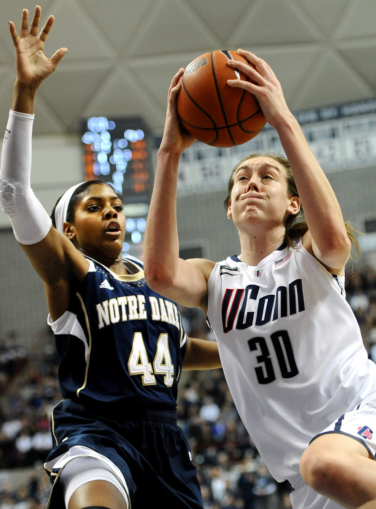 #5 Irish Shock #1 Connecticut, 73-72 (AP)