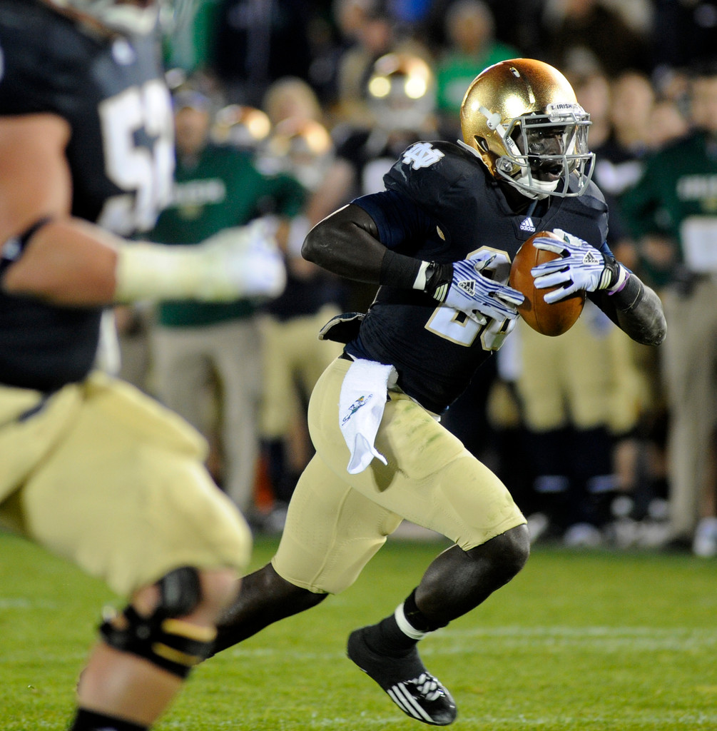 Notre Dame Falls To USC, 31-17 (AP)