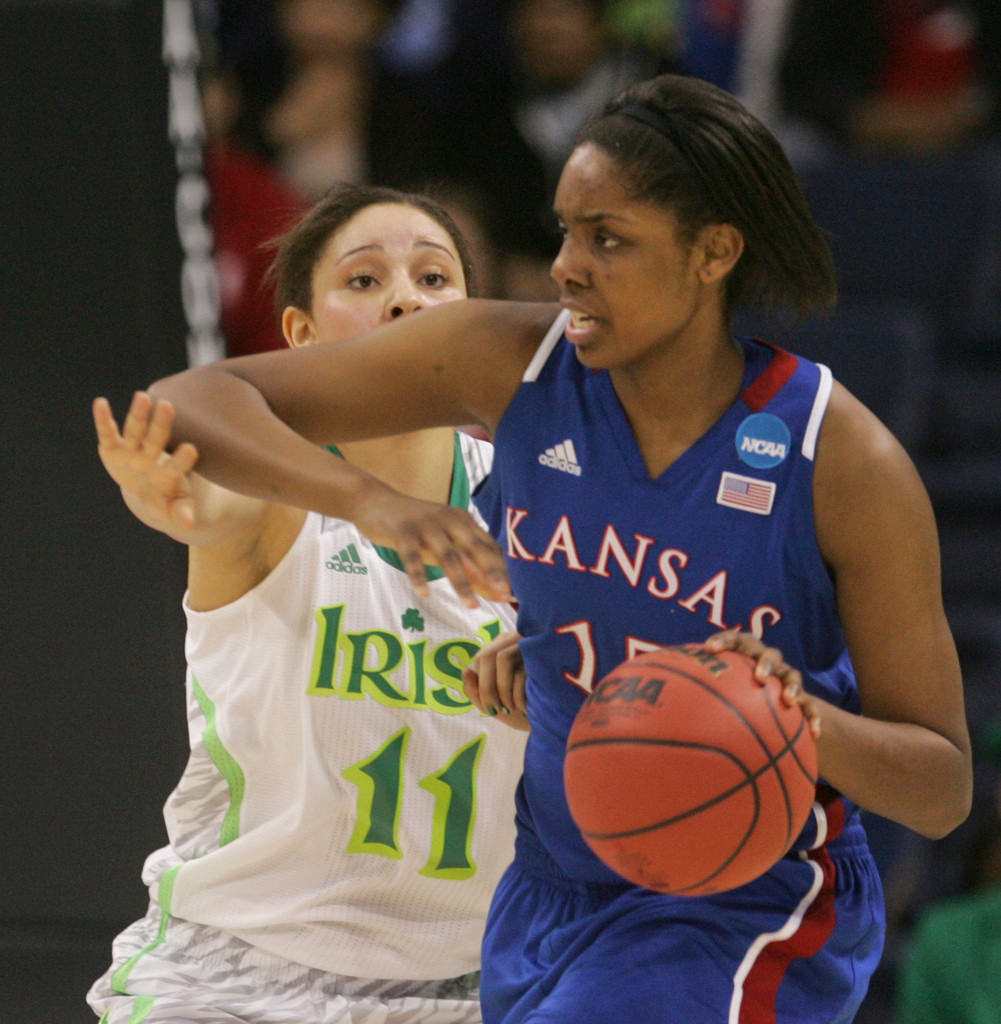 #2 Irish Down Kansas, 93-63 To Reach NCAA Elite Eight (AP)