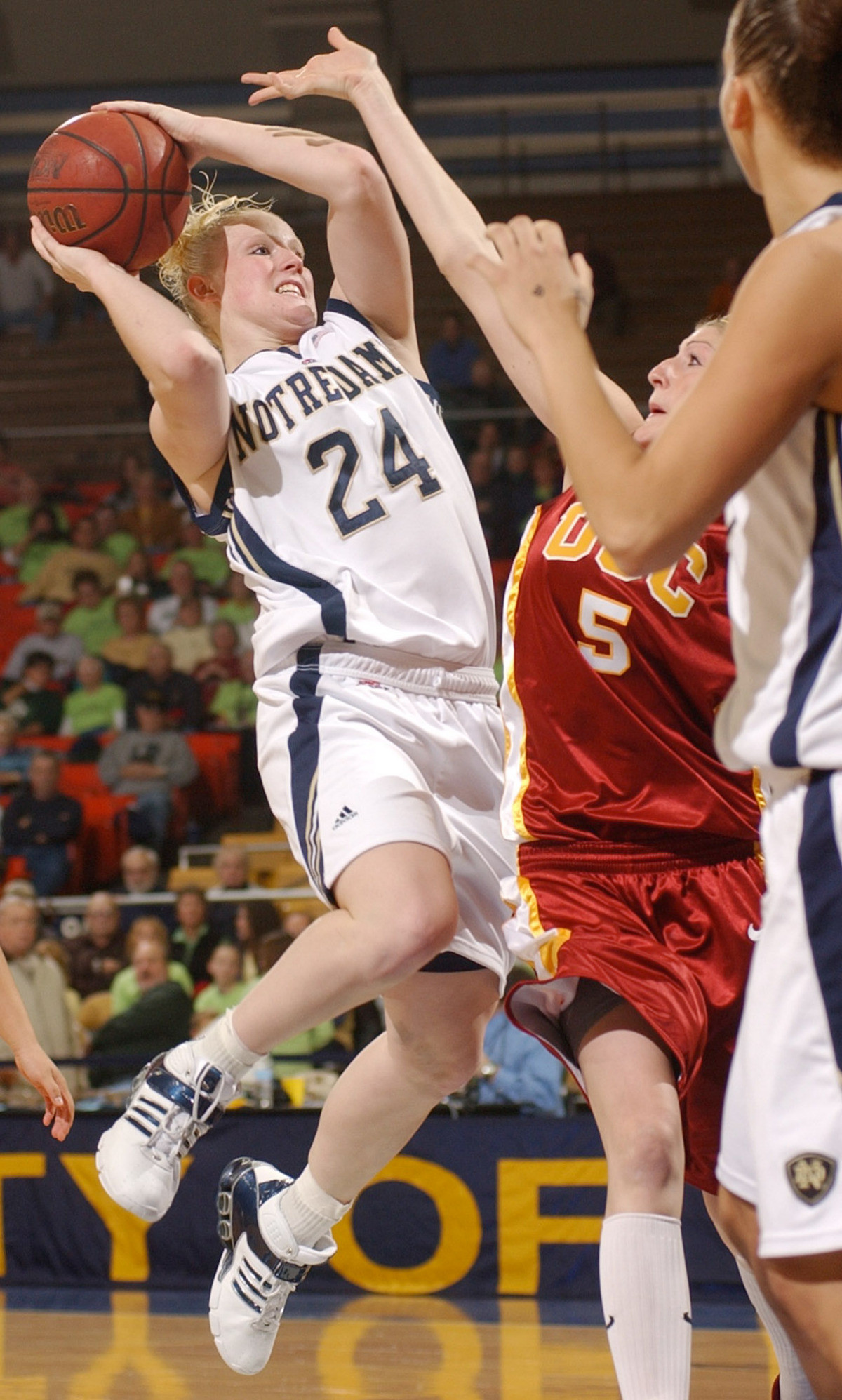 Irish Square Off With Hoyas Saturday Lindsay Schrader and Notre Dame look for back-to-back BIG EAST Conference victories when they visit Georgetown on Saturday.