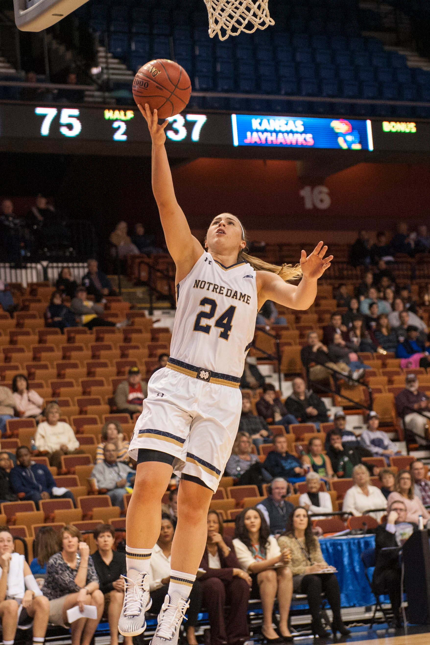 Inside The Game: #4 Notre Dame 85, #21/22 Syracuse 74 Junior guard Hannah Huffman played a key role off the bench in Friday's win over Stanford, coming up with four points, five rebounds, three assists, a block and a steal in 20 minutes.