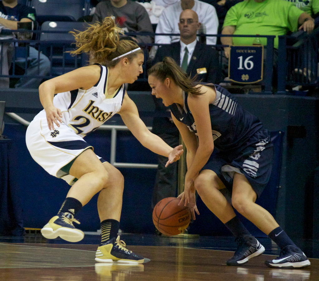 12/8 W. Basketball vs Utah State