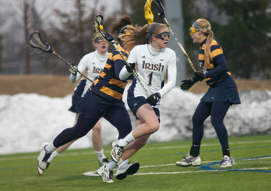 No. 6 Women’s Lacrosse Downs Villanova 17-8 SPORT COLLEGE WOMEN'S LACROSSE