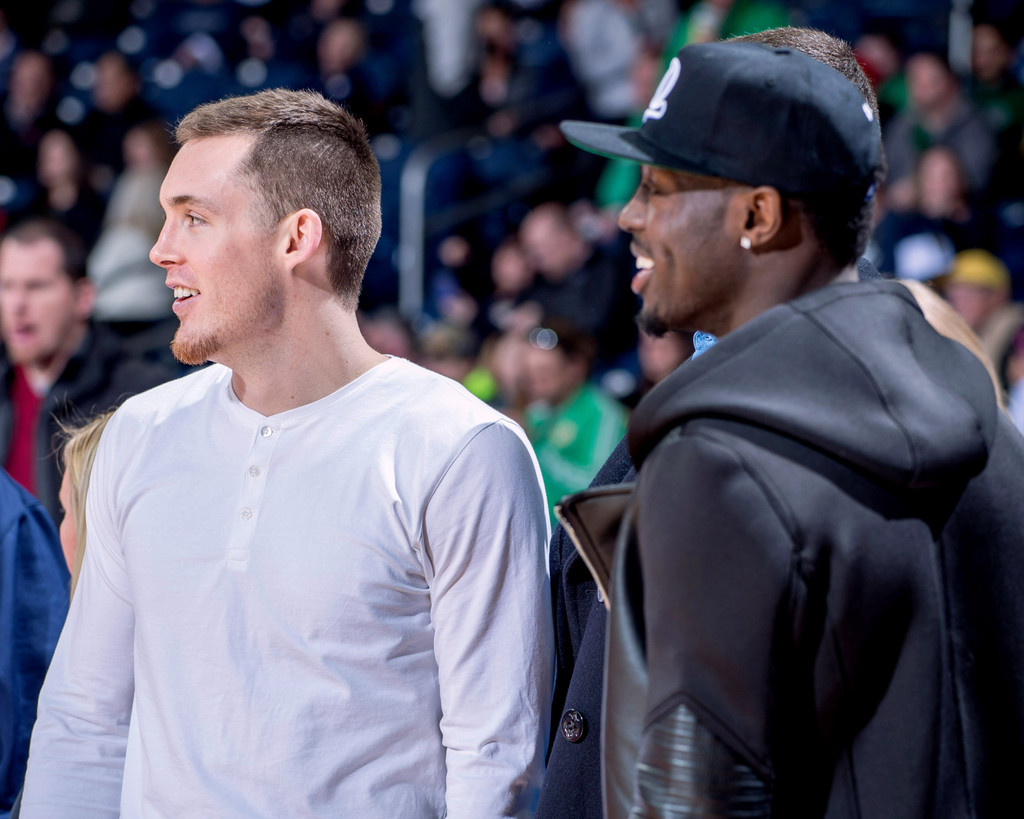 Notre Dame 71, Louisville 66