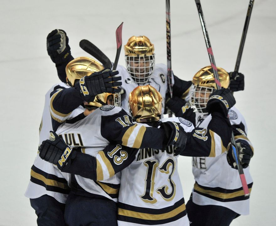 The Irish celebrate Vince Hinostroza's first-period power-play goal.