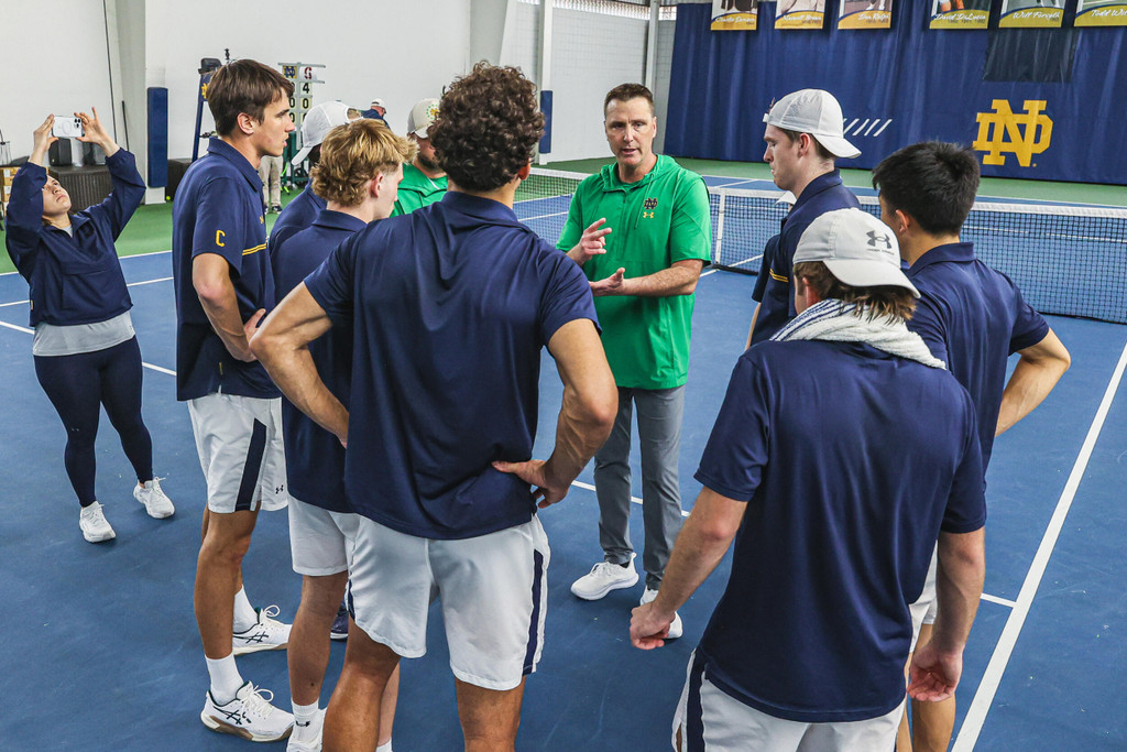 Notre Dame Fighting Irish - Official Athletics Website