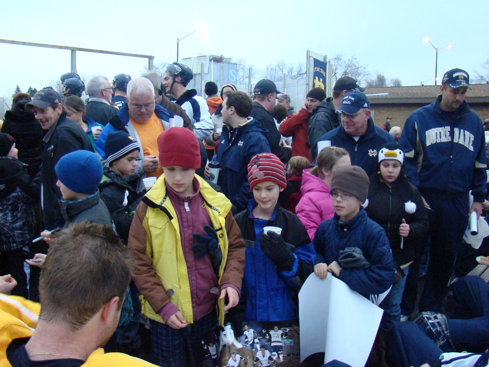 The Irish sign autographs for the fans at the 2012