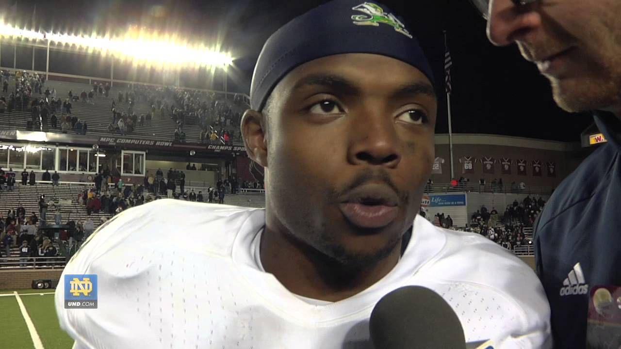 Theo Riddick, On The Field, BC - Notre Dame Football