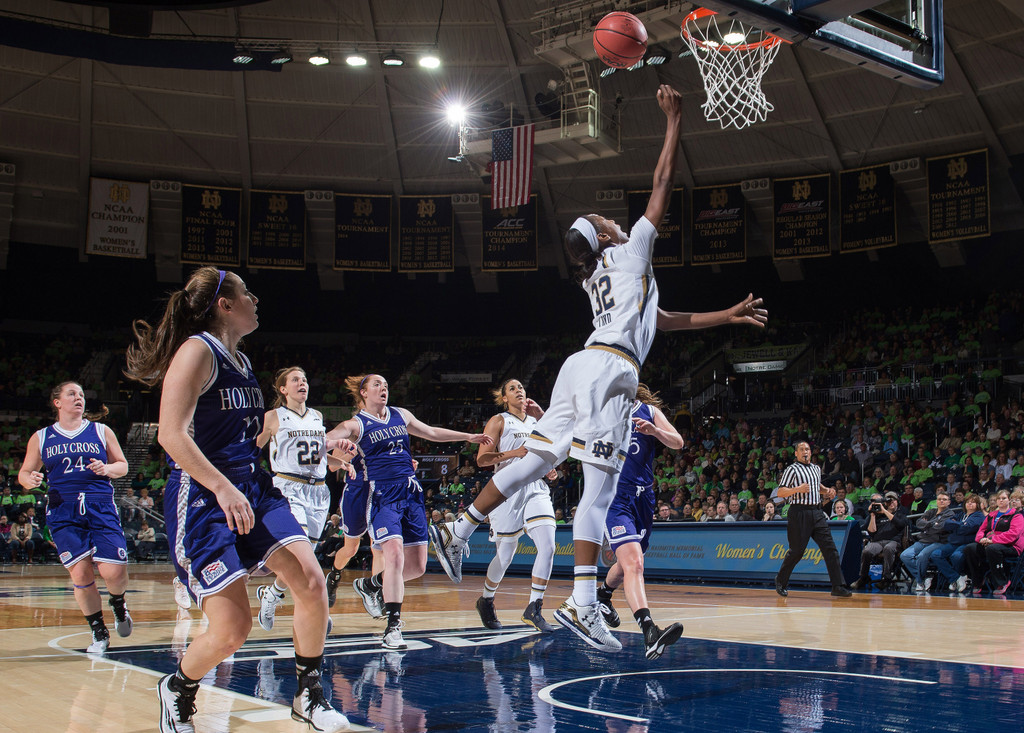 Women's Basketball vs. Holy Cross