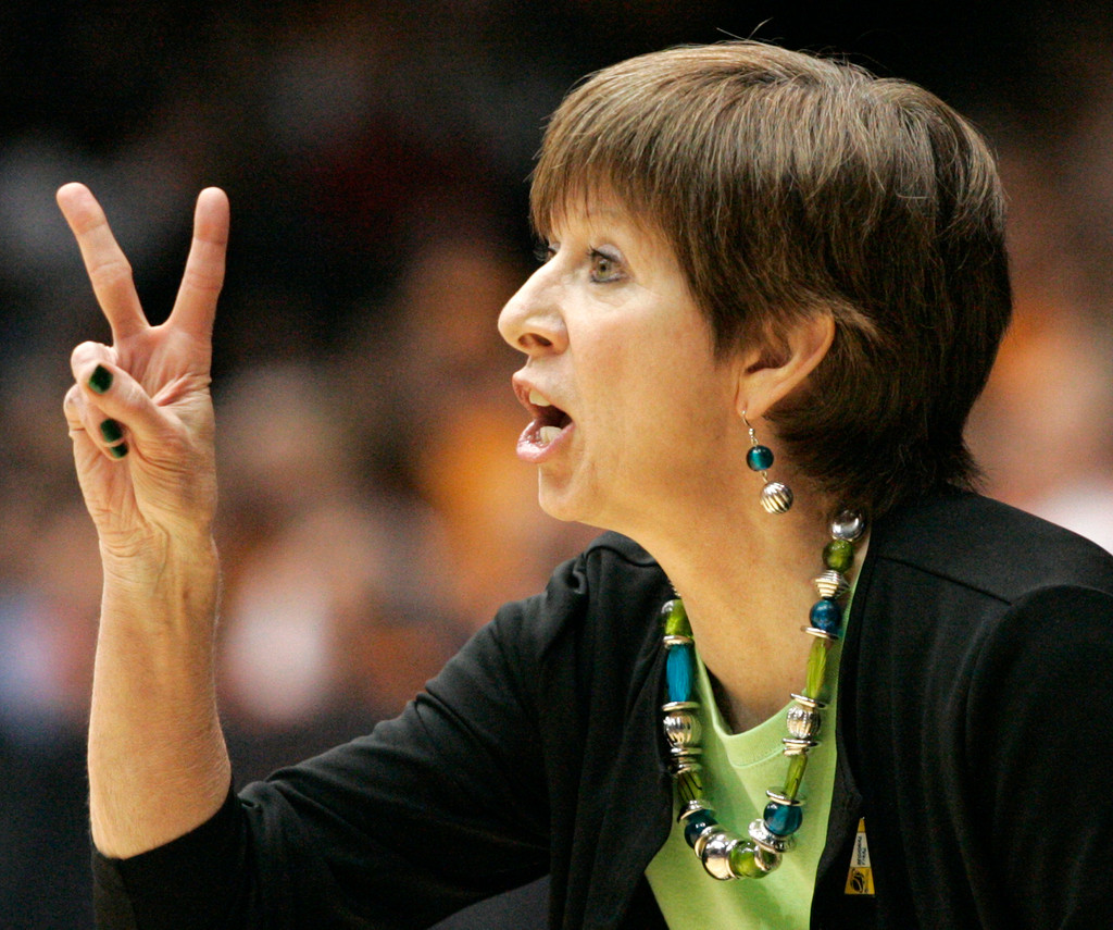 #9/7 Irish Head to Final Four With 73-59 Victory Over #4 Tennessee (AP)