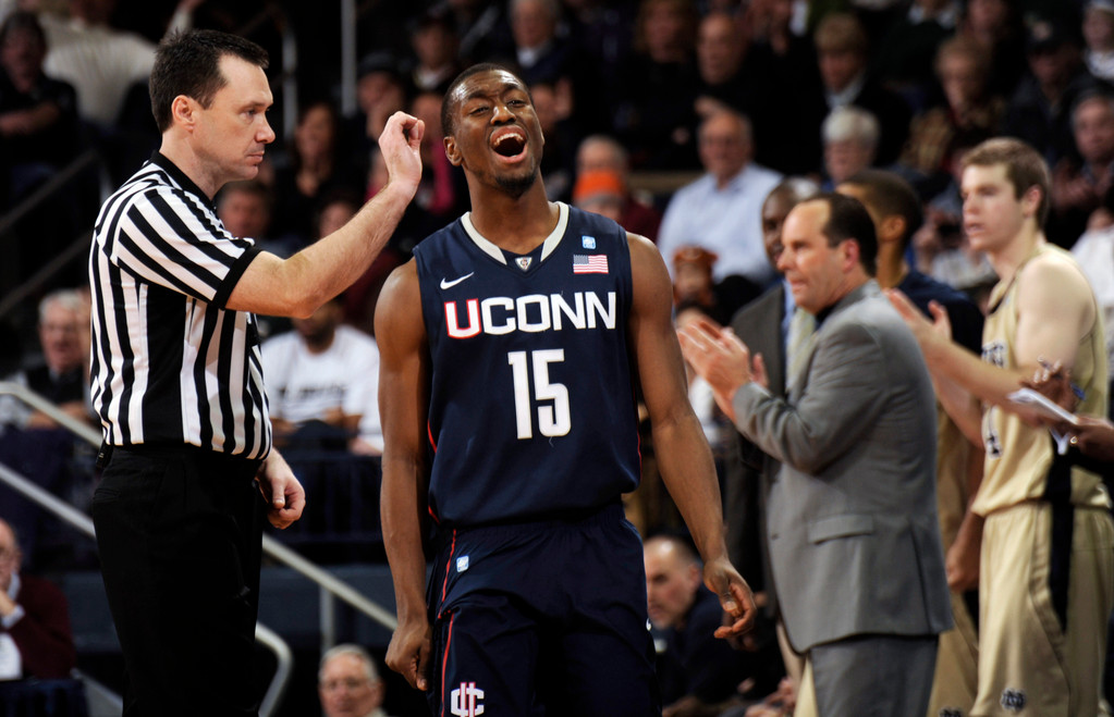 No. 14 Irish Topple No. 8 Connecticut In 73-70 Thriller (AP)