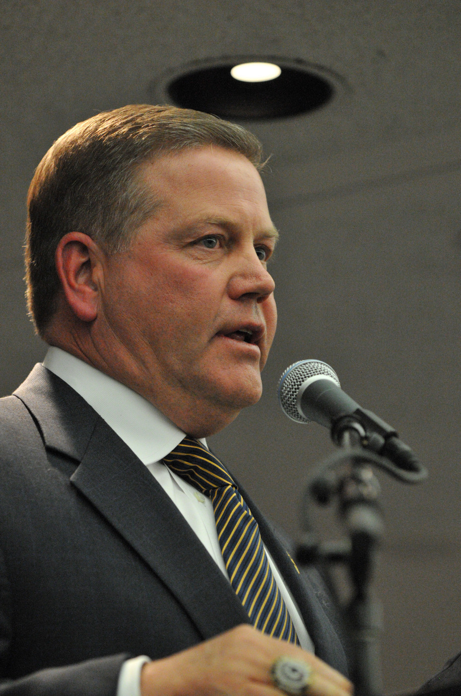 2010 Monogram Club Blue-Gold Weekend Head football coach Brian Kelly addresses members of the Monogram Club during the Club's Annual Mass, Meeting & Dinner.